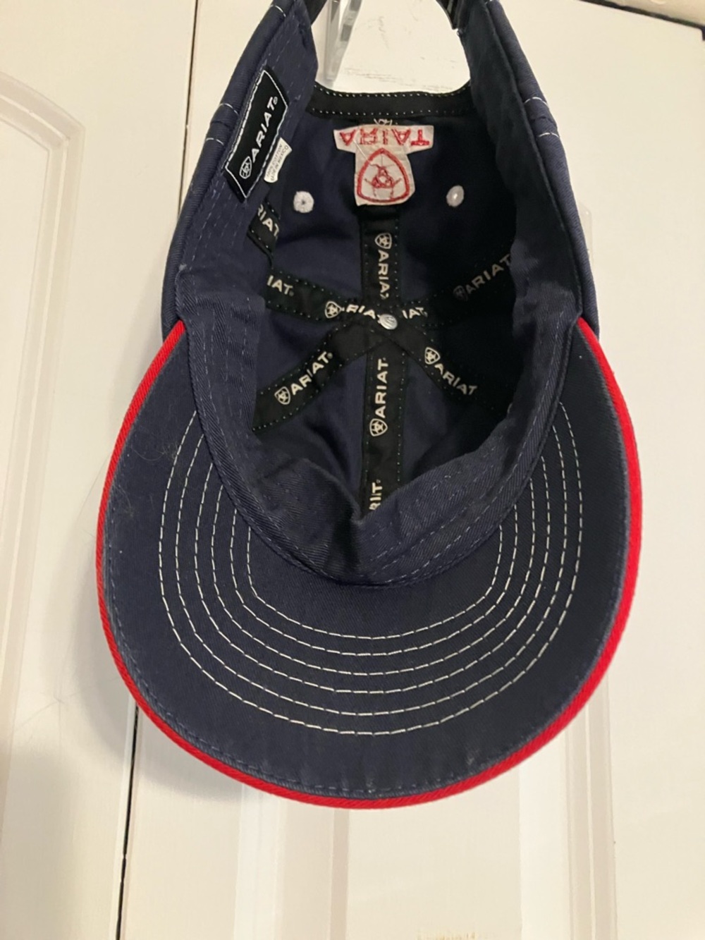 Team ARIAT Navy baseball Cap with Red Embroidered Logo - Picture 6 of 7